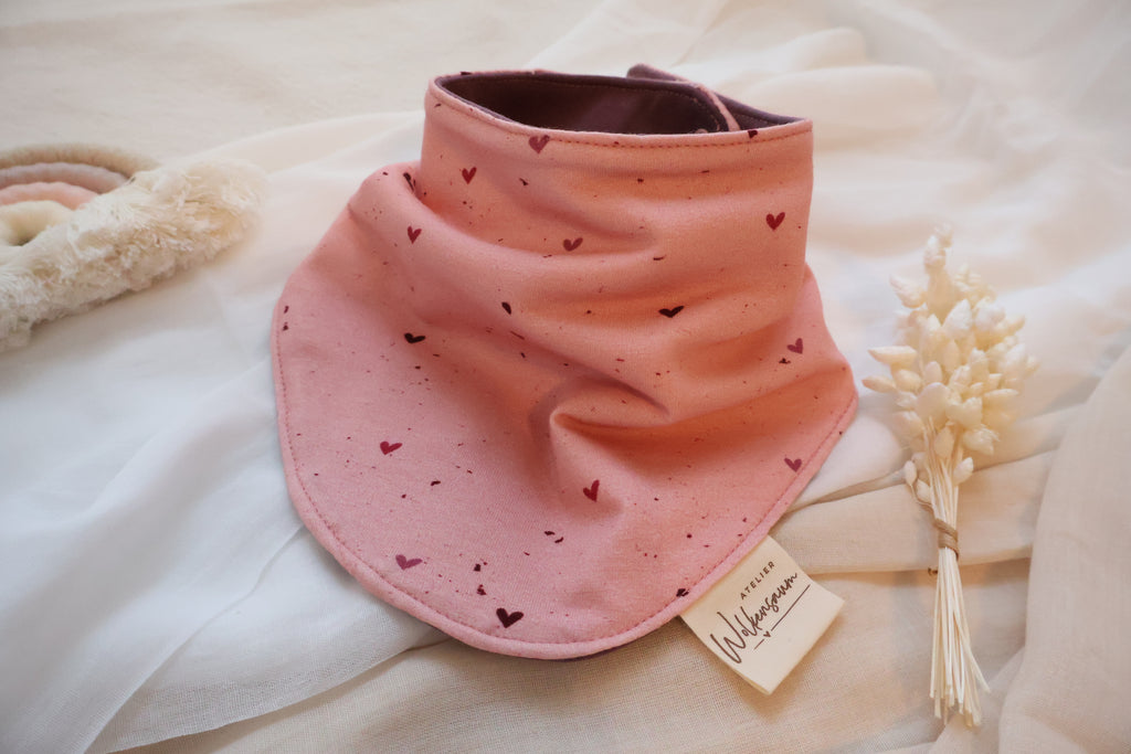 Wölkchen | Mitwachsendes Halstuch mit Saugkern "Herzregen Mauve"